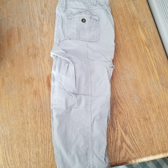 Capris - Picture 2 of 3